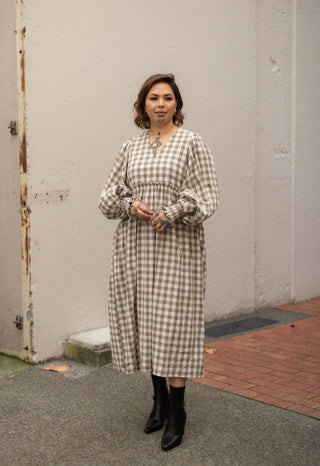 Kōrewa Dress | Olive Gingham