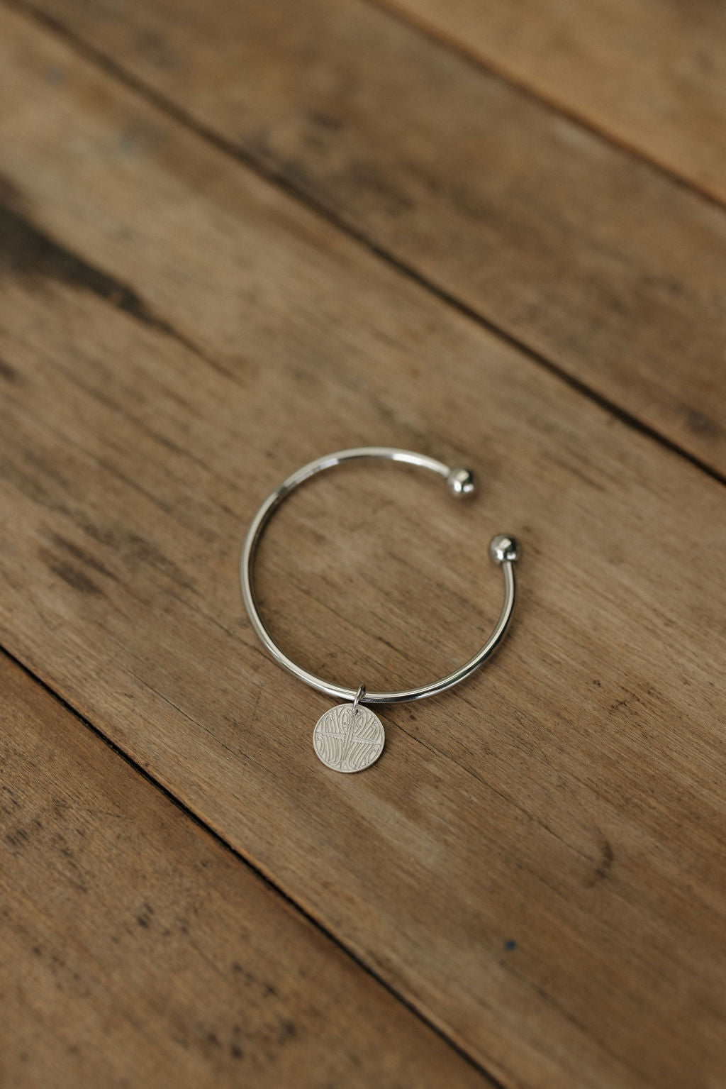Kāpehu Whetū Bangle