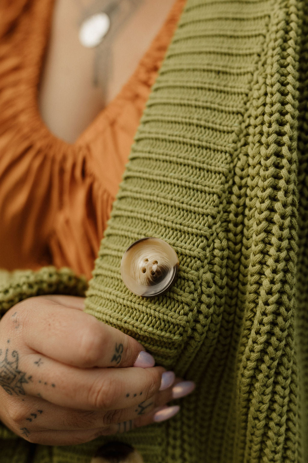 Āhuru Cardigan
